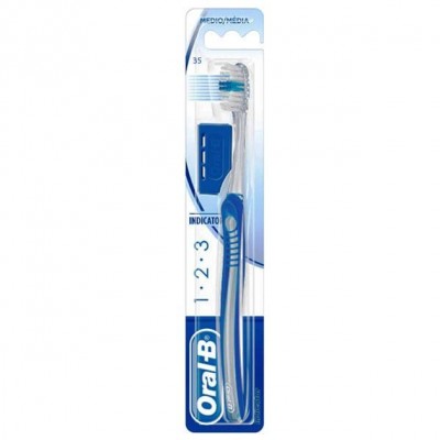 Щетка зубная Oral-B 1-2-3 Indicator + чехол