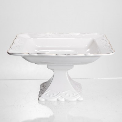 Фруктовница на ножке White Square 21,5*21,5 см фарфоровая квадратная Yiwu 120-YH-HG057