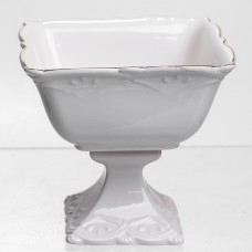 Конфетница фарфоровая Pearl 12,5*12,5 см Yiwu 120-YH-HG055 Конфетница фарфоровая Pearl 12,5*12,5 см Yiwu 120-YH-HG055