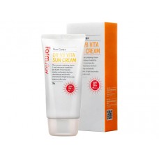 Крем для лица солнцезащитный FarmStay DR.V8 Vita Sun Cream SPF 50+ 70 мл Крем для лица солнцезащитный FarmStay DR.V8 Vita Sun Cream SPF 50+ 70 мл