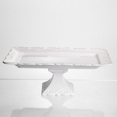 Тортовница на ножке White Square 30.5*30.5 см фарфоровая квадратная Yiwu 120-YH-HG061